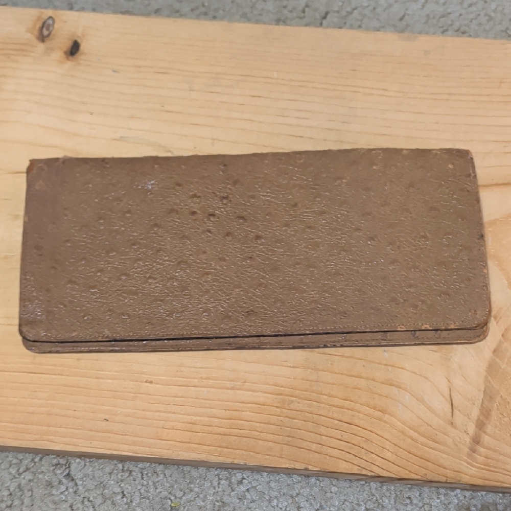 Vintage Textured Brown Rectangular Ostrich Skin Wallet